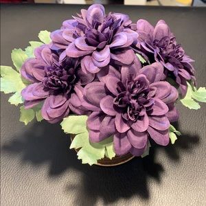 New cute floral arrangement in pot